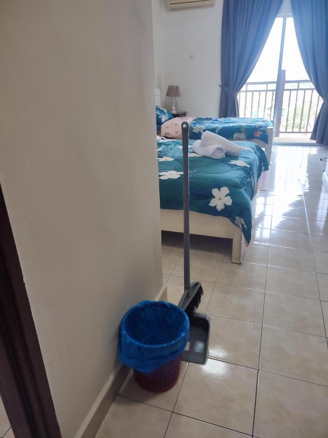 Sofea Inn Bukit Merah - Suria A7733 Kampong Selemat Exterior foto