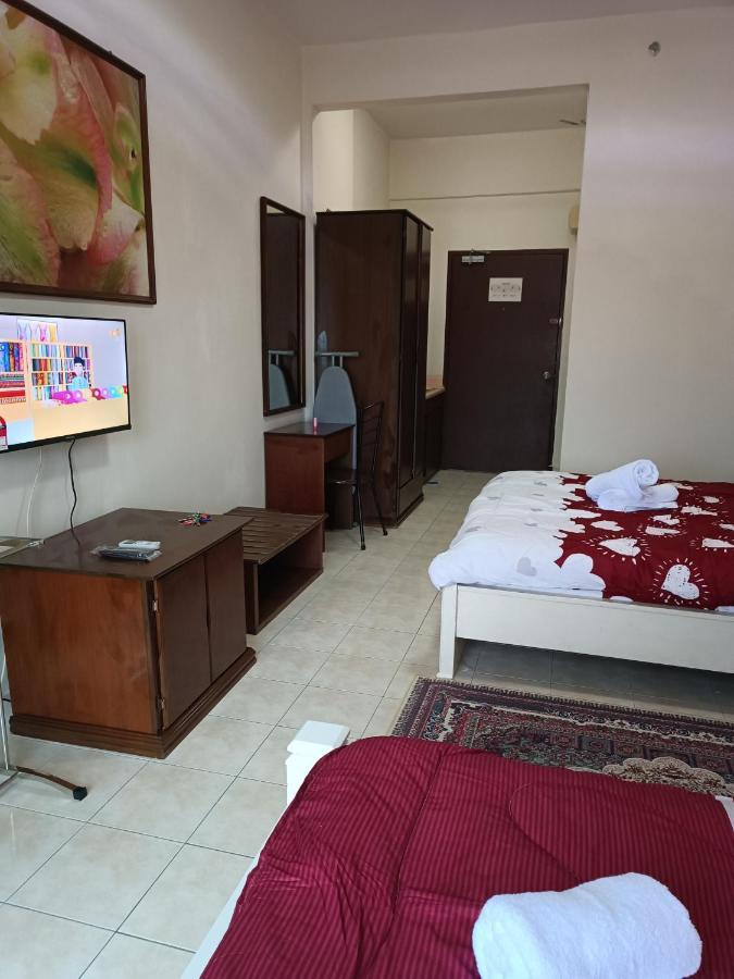 Sofea Inn Bukit Merah - Suria A7733 Kampong Selemat Exterior foto